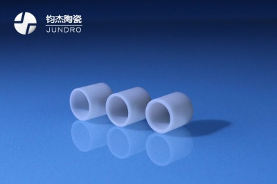 氮化鋁陶瓷坩堝的主要特性