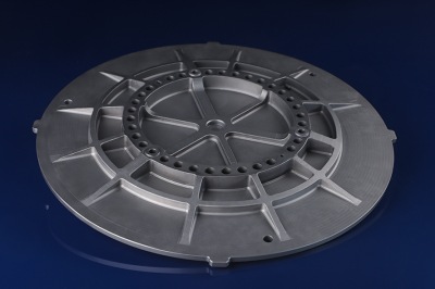 碳化硅（SiC）與氮化鋁（AlN）材料性能對比與應(yīng)用分析